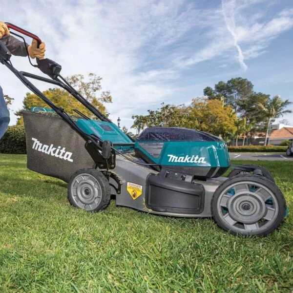 21 in. 18-Volt X2 (36-Volt) LXT Lithium-Ion Cordless Walk Behind Self Propelled Lawn Mower Kit with 4 Batteries (5.0 Ah) - Image 5