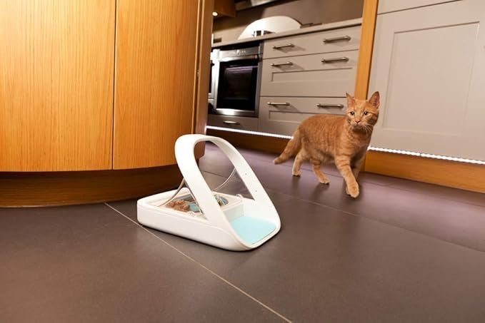 Sure Petcare -SureFlap - SureFeed - Microchip Pet Feeder - Selective-Automatic Pet Feeder Makes Meal Times Stress-Free, Suitable for Both Wet and Dry Food - MPF001 - Image 2