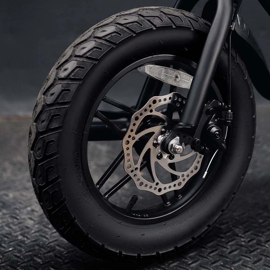 Jetson Atlas Fat Tire Electric Bikes. - Image 2