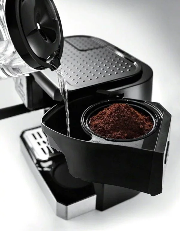 De’Longhi COM530M – Digital All-in-One Combination Coffee and Espresso Machine – Black and Stainless Steel - Image 2