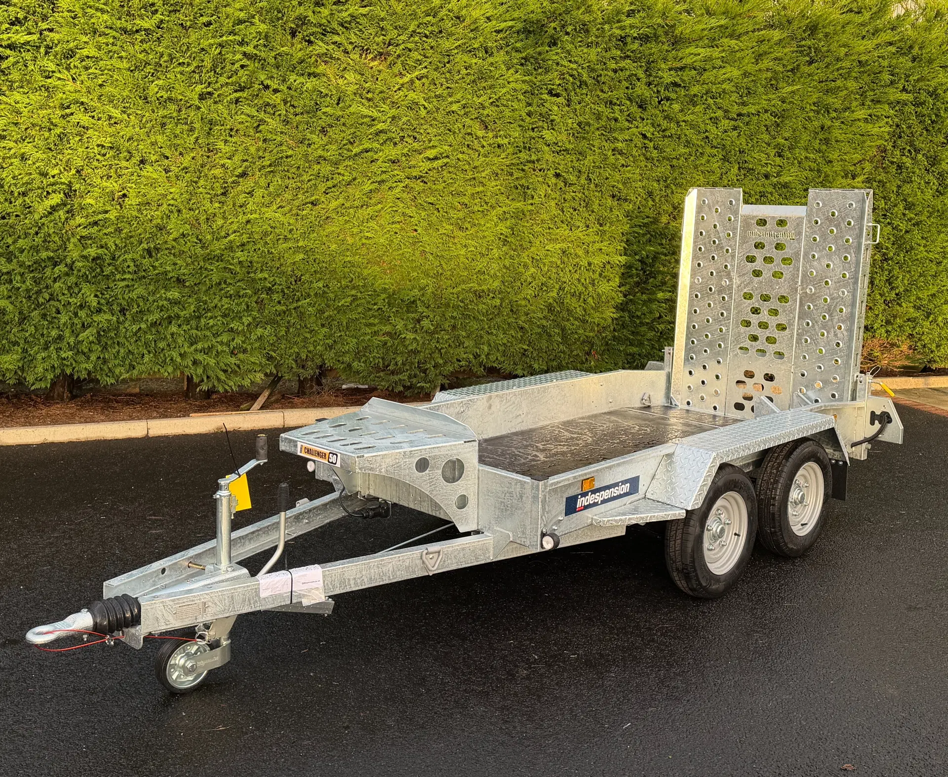 9' x 4' Challenger 50 Beavertail Trailer - 2700kg