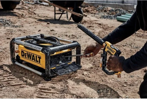 DEWALT Electric Pressure Washer, 2100 PSI, Jobsite Power Washer (DWPW2100) Yellow - Image 2