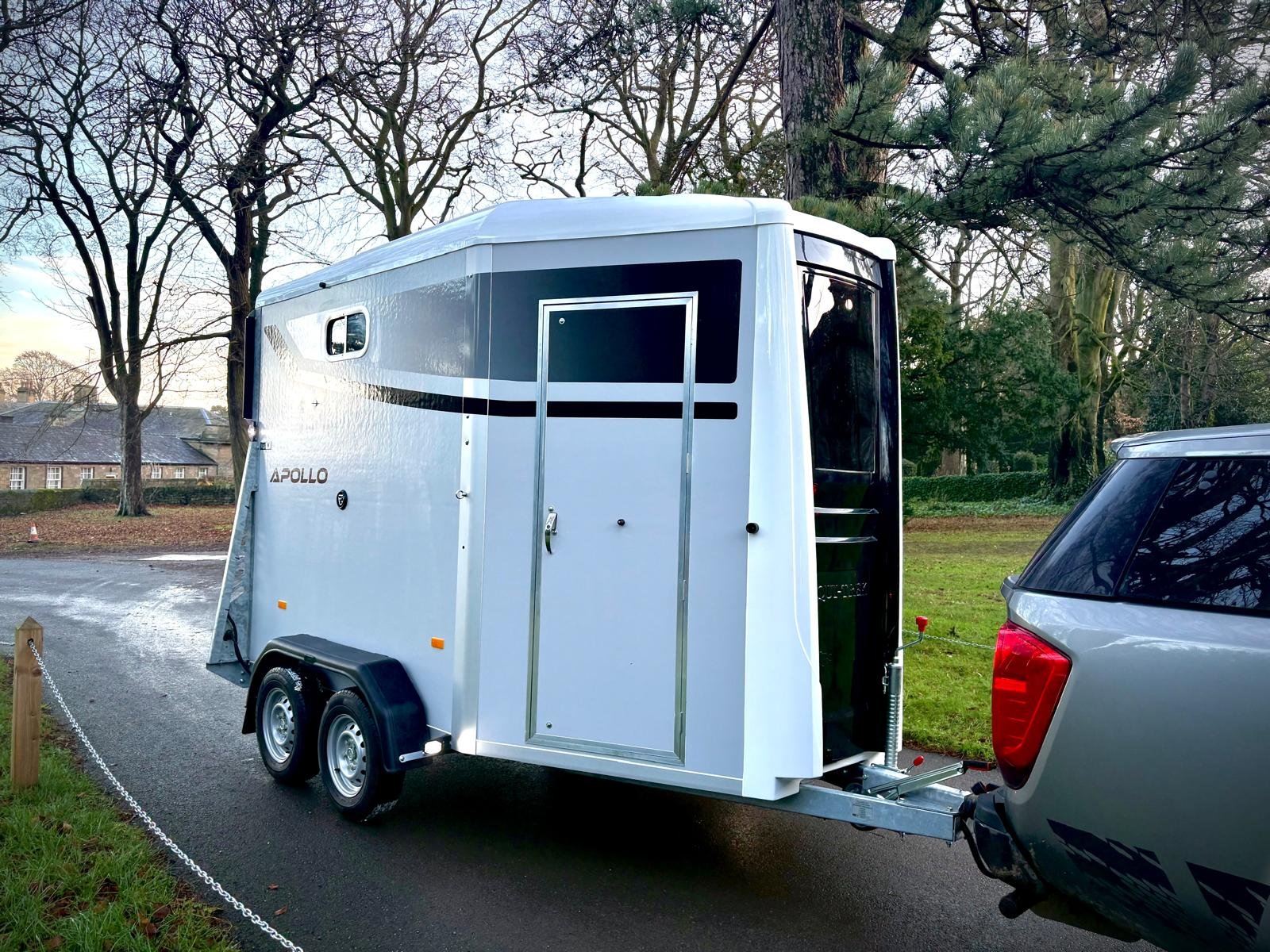 Apollo Trailer