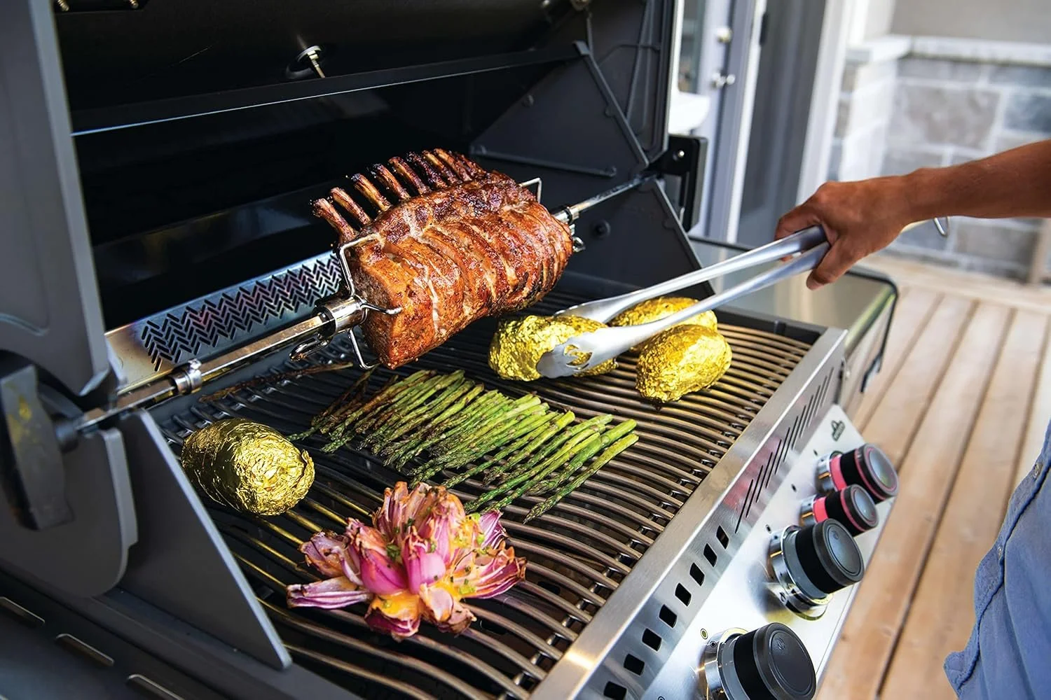 Napoleon Prestige 500 Natural Gas Grills - Image 2